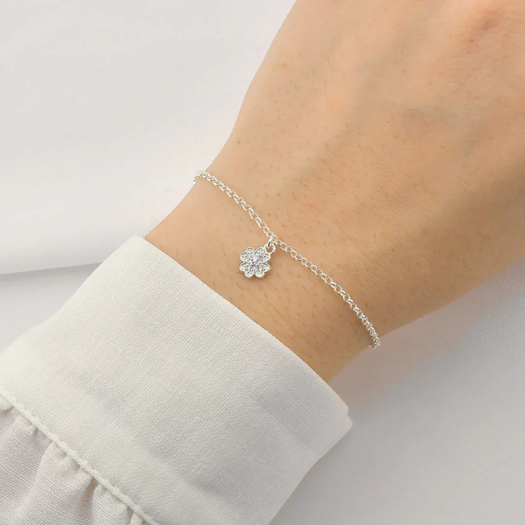 Pulseira Trevo Cravejado