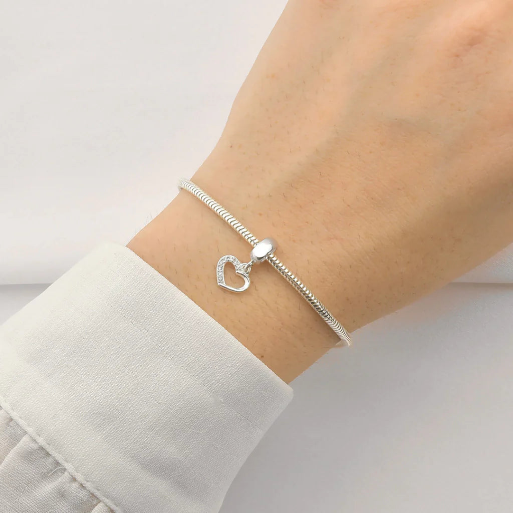 Berloque Coração Meio-Cravejado